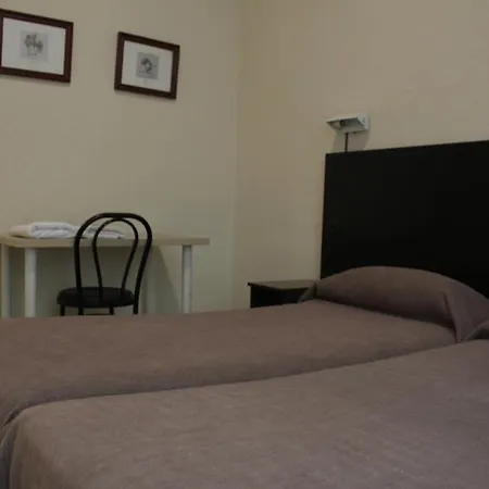 호스탈 바이레스 * 바르셀로나